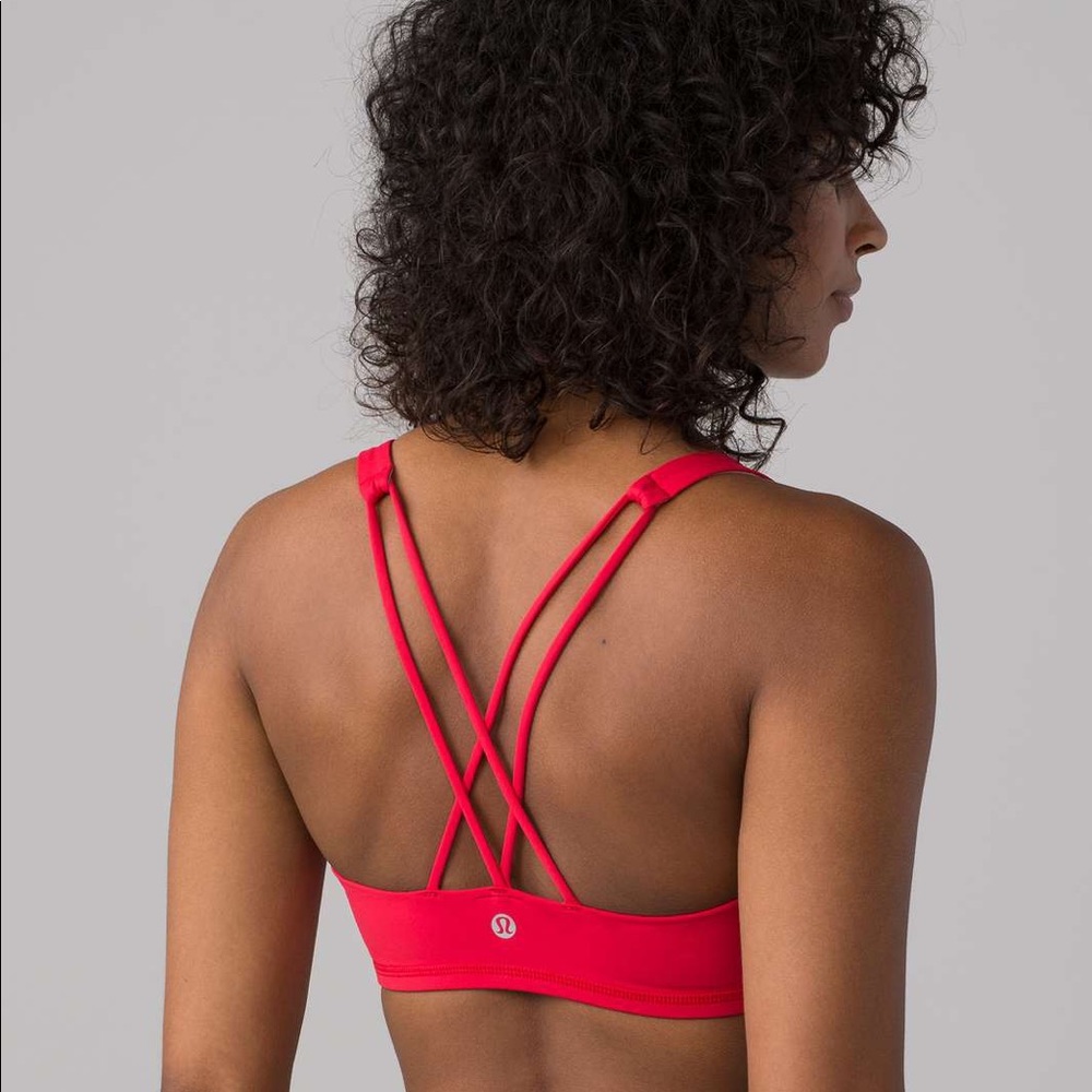 BNWT Lululemon Free to Be Bra Sz 4